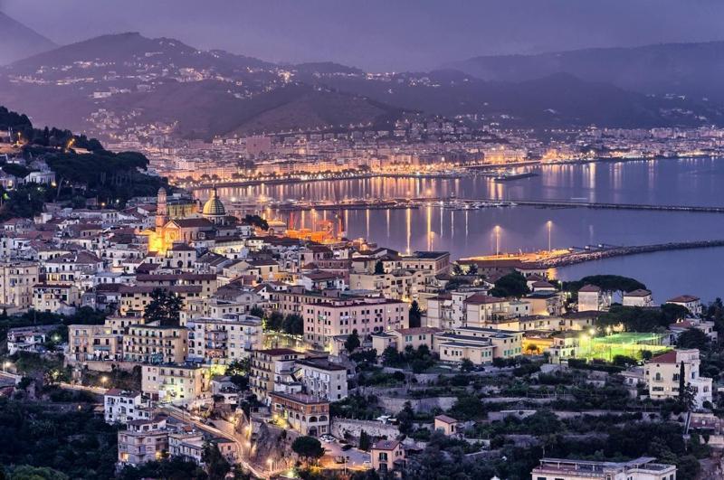 Casa Vacanze Amalfitan Coast Vietri المظهر الخارجي الصورة